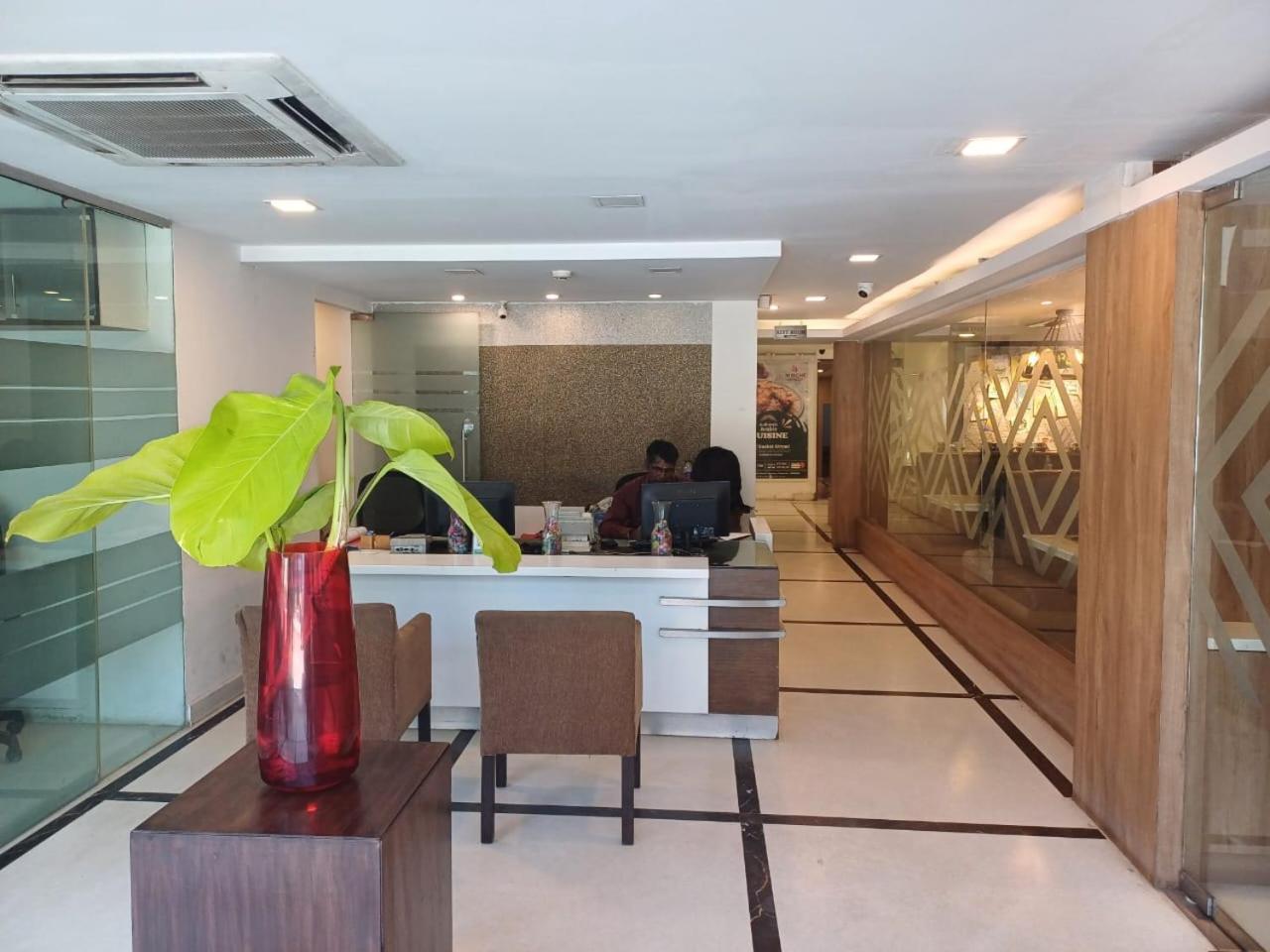 Hotel Marina Inn Egmore Chennai Exteriör bild